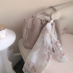Crochet tote bag